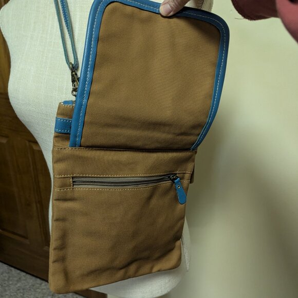 Myra Crossbody Handbag NWOT - Picture 3 of 4